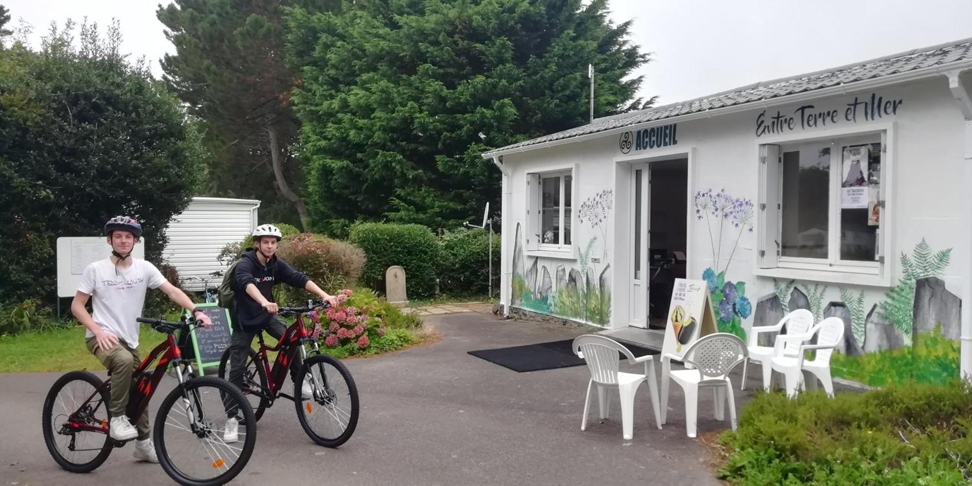 Camping Des Pierres Debout Névez المظهر الخارجي الصورة